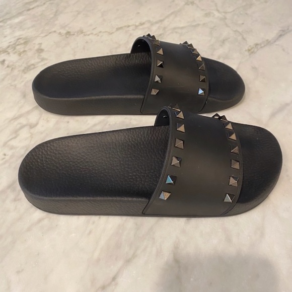 Valentino Rockstud Slides in Black - Size 39 - Picture 4 of 6